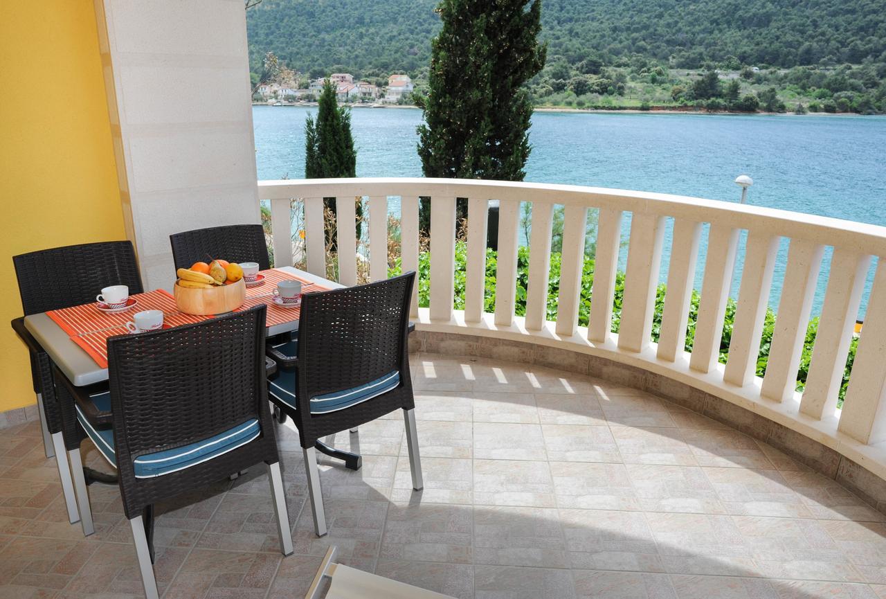 Vila More Grebaštica Exterior foto
